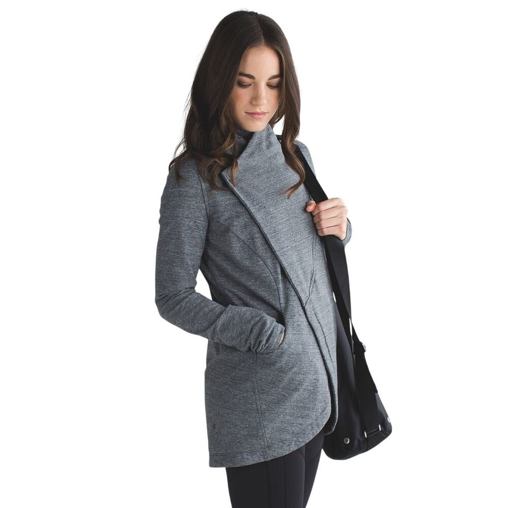 Lululemon That's A Wrap Jacket Size 6 Heathered Coal Grey Fleece Mid-Length